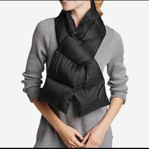 Lands’ End light pink down scarf